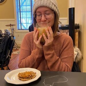 Meet your Posher, Sierra